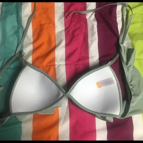 Green Push-Up Bikini Top - Picture 3 of 4